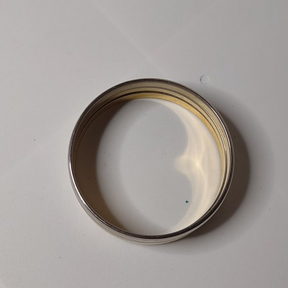 Set Of 3 Very Well Worn Vintage Monet Bangles - Picture 11 of 13